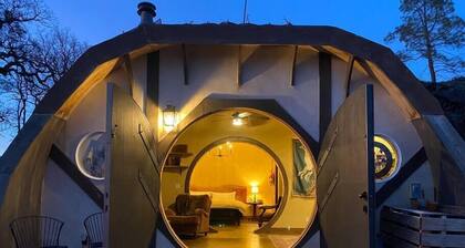 Luxurious Hobbit Hole and Second Breakfast!