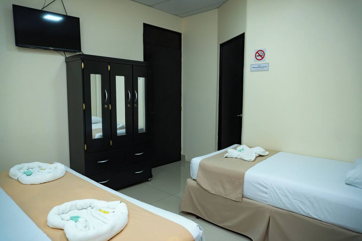 Standard Double or Twin Room, Non Smoking | Free WiFi, bed sheets