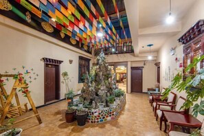 Interior - Shangri-La Near Ancient Building Inn (Shangri-La)