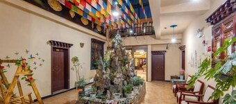 Shangri-La Near Ancient Building Inn