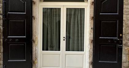HH_Amente5 - Nestled in the heart of the historic center comfortable apartment