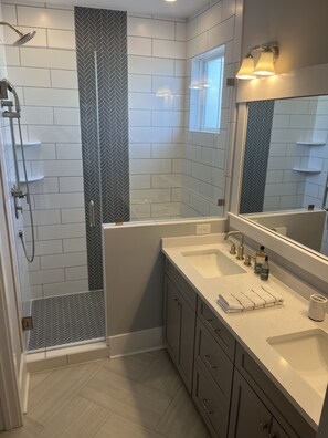 Shower, toilet paper