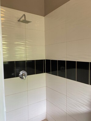Bathroom - Las Palmas Guest House  (Harare)