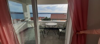 3 Zimmer Wohnung Neubau 100 Meter zum Strand