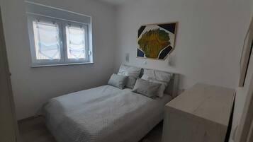 2 camere, ferro/asse da stiro, Wi-Fi, lenzuola