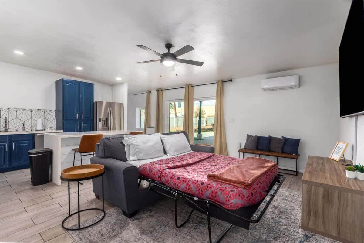 5 chambres, fer et planche à repasser, Wi-Fi gratuit, draps fournis