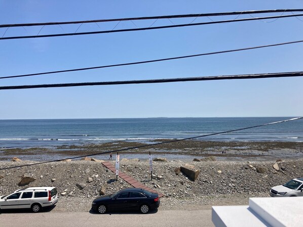 Am Strand, Liegestühle