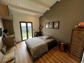 4 Schlafzimmer, WLAN