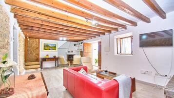 Een flatscreentelevisie