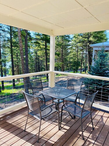 The Hi-Line at Elk Ridge Village cabin 401A with views of Flathead Lake & 🏔️