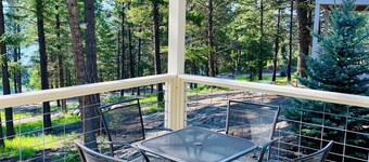 The Hi-Line at Elk Ridge Village cabin 401A with views of Flathead Lake & 🏔️