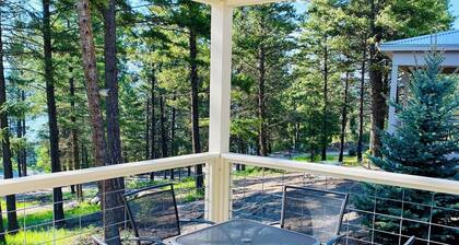 The Hi-Line at Elk Ridge Village cabin 401A with views of Flathead Lake & 🏔️