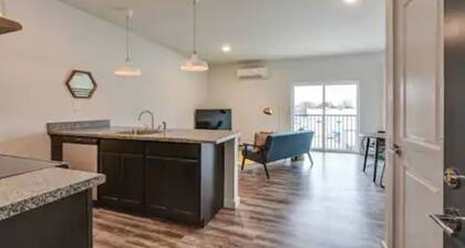 Top Floor Apartment Downtown