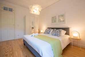 3 bedrooms, iron/ironing board, travel crib, WiFi