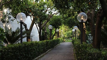 Enceinte de lâhĂ©bergement