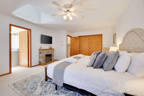 5 bedrooms, iron/ironing board, travel cot, free WiFi