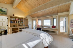 5 soverom, strykejern/-brett, reiseseng for barn og wi-fi