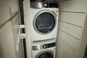 Imagen sin descripción, 5 de 44, botón