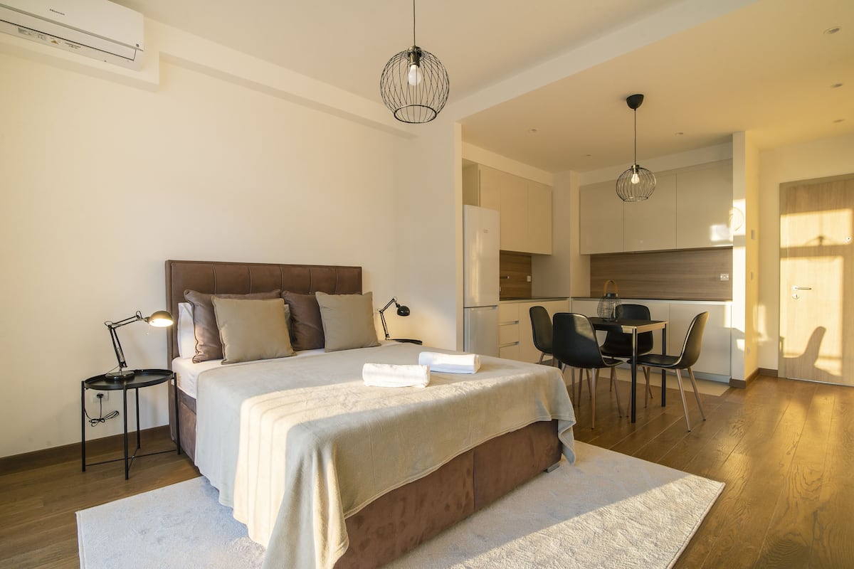 Luxury Apartment | Living area
