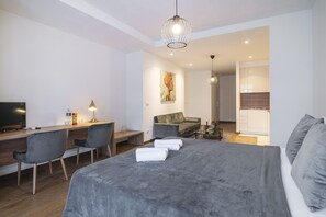 Royal Apartment | Living area
