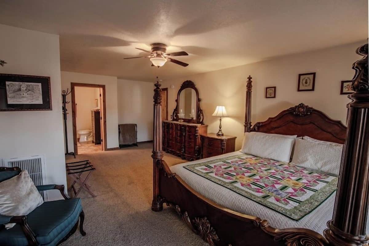Luxury Room, Non Smoking, Patio | Laptop workspace, blackout drapes, iron/ironing board, free WiFi