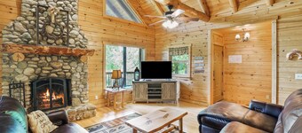 Cabin Fever | Hocking Hills, Hot Tub, Pets