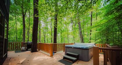 The Sidney Nook Treehouse | Hocking Hills, Views