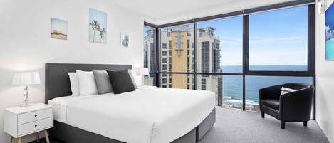 3 bedrooms, iron/ironing board, WiFi (free), bed sheets