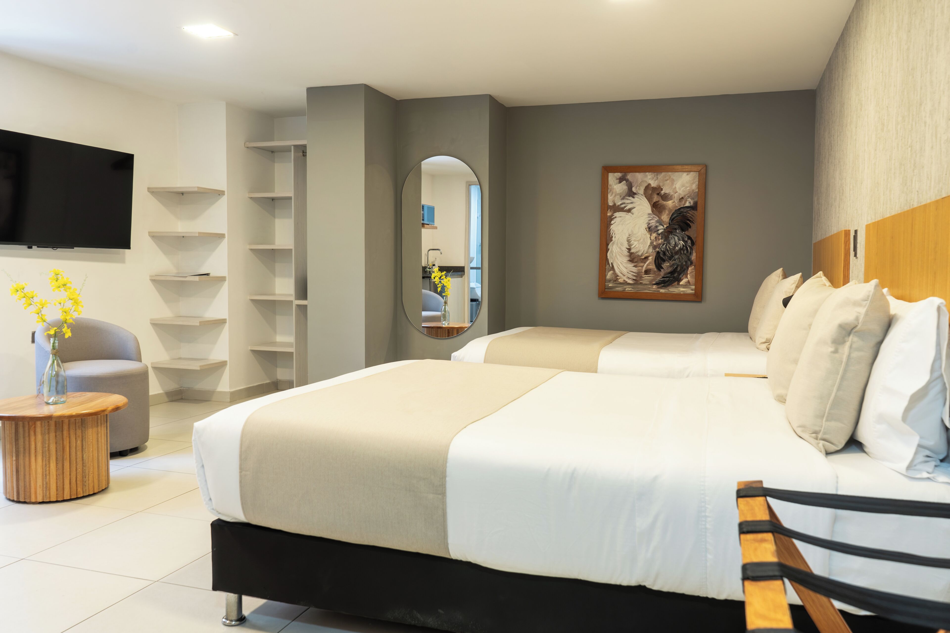 Firemannsrom – familie, 2 dobbeltsenger | Sengetøy av topp kvalitet, minibar og safe på rommet