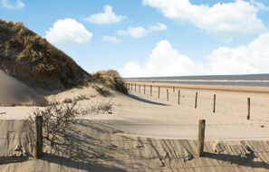 Vlak bij het strand, vissen