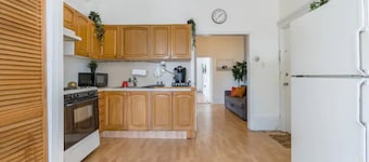 HUGE Sun-Drenched 3BR 1 Stop to NYC #2