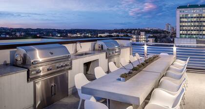 1BD/Austin - Rooftop Pool & Firepit, BBQ!