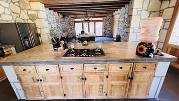House | Private kitchen | Full-size fridge, microwave, oven, cookware/dishes/utensils