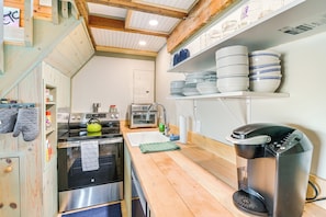 Batterie de cuisine, vaisselle et ustensiles