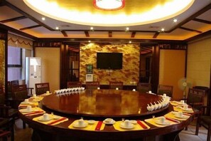 Restaurant - Cenxi Hotel (Cenxi)