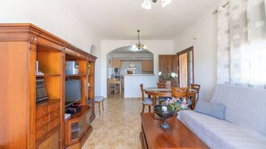 TV, fireplace, ping pong, stereo - Villa Medina Torrox by Ruralidays (Málaga)