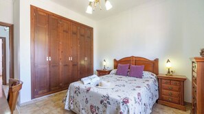 Room - Villa Medina Torrox by Ruralidays (Málaga)