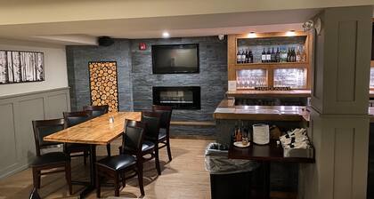 Kitimat River Motel & Suites