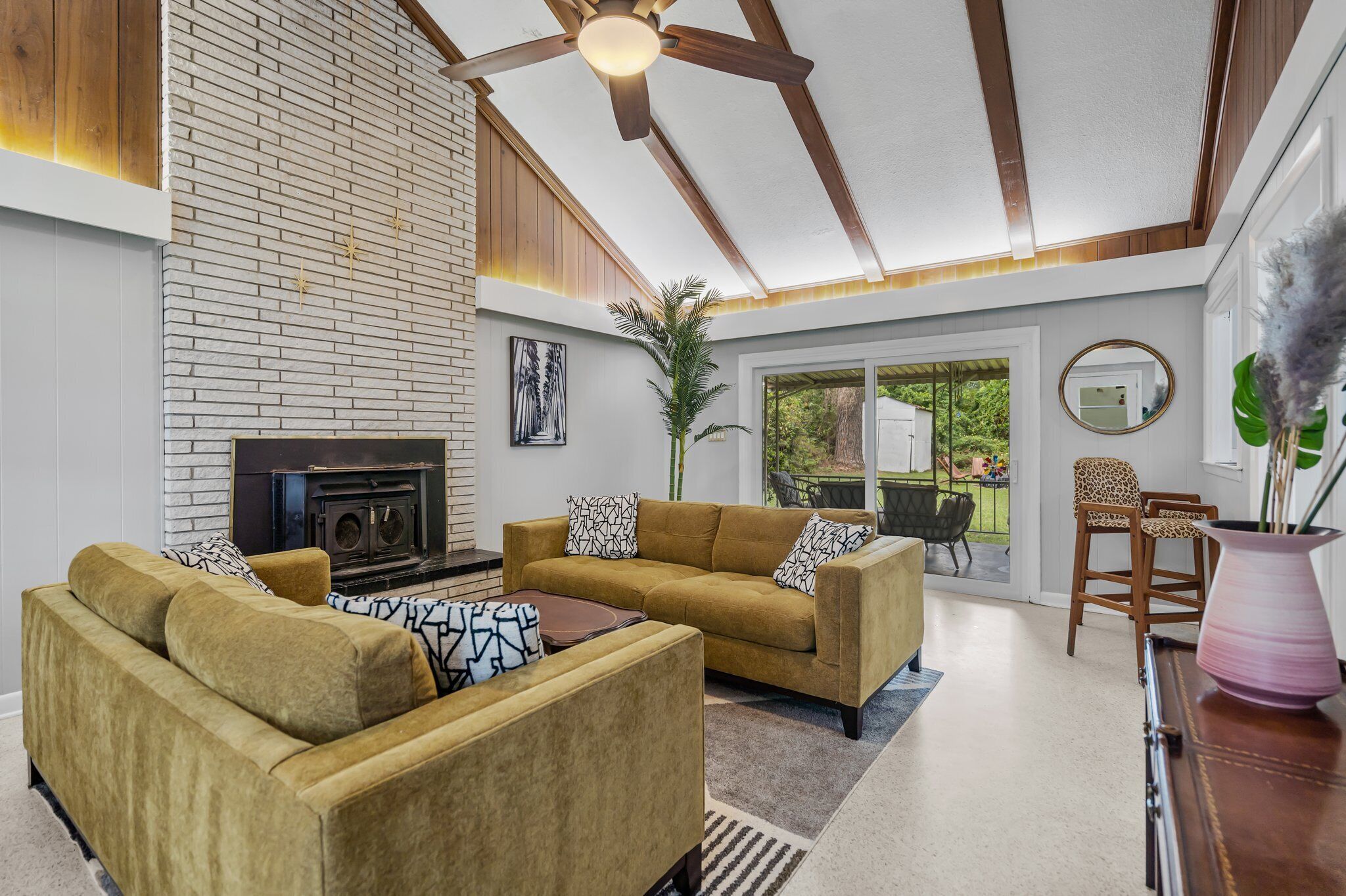 Smart TV, video games