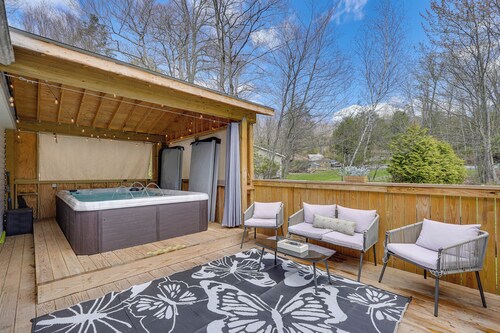 Catskills Home w/ Swim Spa in Loch Sheldrake!
