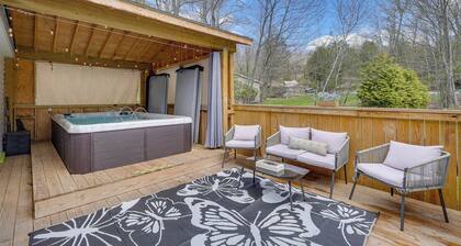 Catskills Home w/ Swim Spa in Loch Sheldrake!