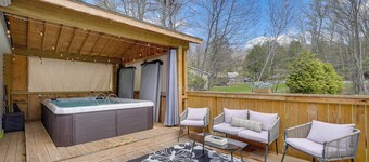 Catskills Home w/ Swim Spa in Loch Sheldrake!