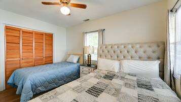 2 Schlafzimmer, Bügeleisen/Bügelbrett, Bettwäsche