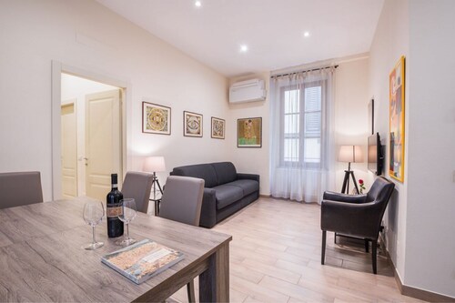 Federighi apartment in Florence by Mmega