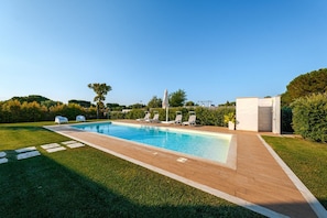 Pool - A unique experience between sea, sun, and relaxation  - Villa Losciale 114 (Monopoli)