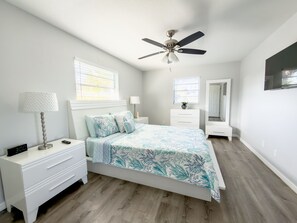 4 chambres, fer et planche à repasser, Wi-Fi, draps fournis