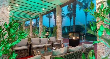 Holiday Inn Suites Kuwait by IHG