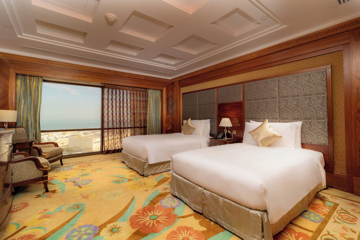 Suite, 2 Bedrooms, Accessible Bathtub, Sea View (Jetted Tub, Club Lounge Access) | Minibar, in-room safe, desk, blackout drapes