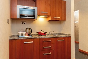 Suite, 1 Bedroom, Club Lounge Access, Sea View | Room amenity - Holiday Inn Suites Kuwait by IHG (Salmiya)