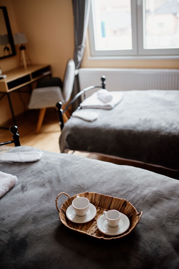 Business Apartment | 1 bedroom, premium bedding, down duvets, Tempur-Pedic beds - Savčić Apartmani (Petrovac)